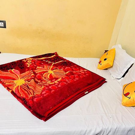 Hotel Hk Residency à Mysore Extérieur photo
