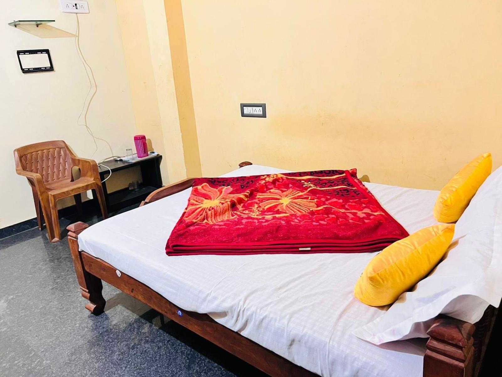 Hotel Hk Residency à Mysore Extérieur photo